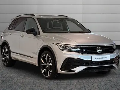 Used VW Tiguan R-line 242 HP (177 kW) 2023 Reflex silver SUV