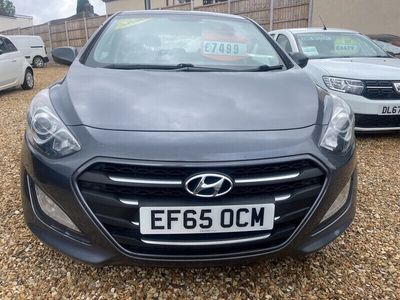 used Hyundai i30 1.6 CRDI SE BLUE DRIVE 5d 109 BHP Hatchback