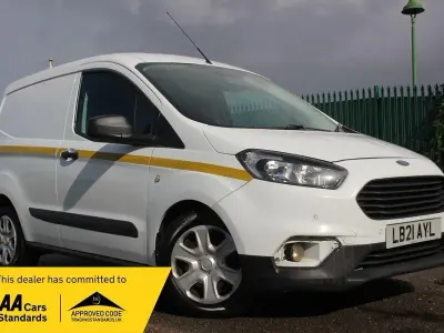Used Ford Transit Courier Trend 2021 White Van