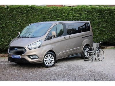 Used Ford Tourneo Titanium 130 HP (95 kW) 2019 Silver MPV
