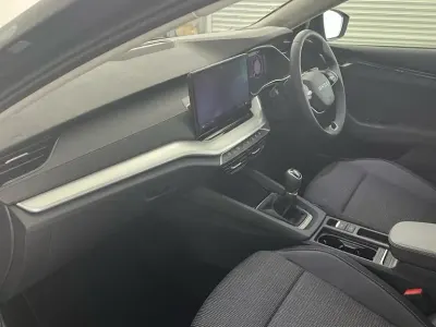 New Skoda Octavia SE Technology 116 HP (85 kW) 2025 Black Estate