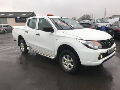 White Used 2018 Mitsubishi L200 Pickup | £8,490 (Super price)