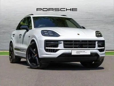 Used Porsche Cayenne Black Edition 464 HP (341 kW) 2025 White SUV
