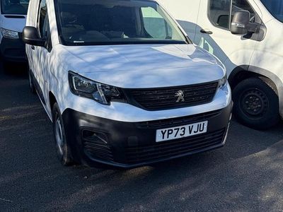 Used Peugeot Partner Premium 131 HP (96 kW) 2023 White MPV