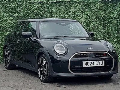 Used Mini Cooper Exclusive 204 HP (150 kW) 2024 Black Hatchback