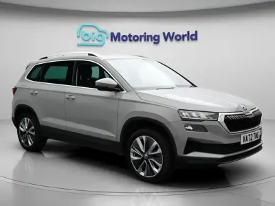 Gebraucht Skoda Karoq SE L 150 PS (110 kW) 2023 Grau SUV