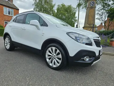 Used Vauxhall Mokka 140 HP (102 kW) 2016 White SUV