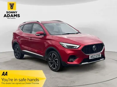 Usado MG ZS Exclusive 111 HP (81 kW) 2023 Vermelho SUV