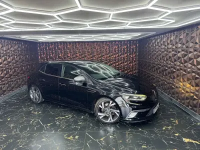 Used Renault Mégane GT Line GT 2017 Black Hatchback