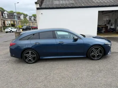Used Mercedes CLA180 Shooting Brake AMG line 136 HP (100 kW) 2022 Blue Estate