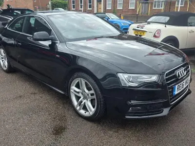 Begagnad Audi A5 S-Line 177 HK (130 kW) 2016 Svart Sportkupé