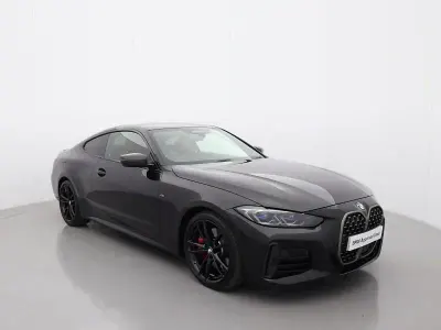 Begagnad BMW M440 Comfort Edition 340 HK (250 kW) 2022 Svart Sedan