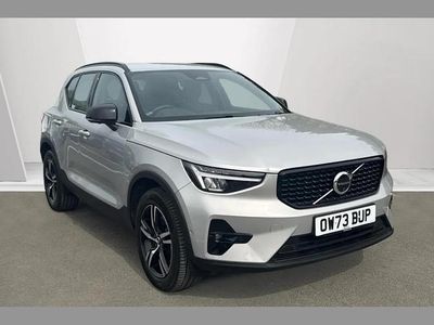 Used Volvo XC40 Plus 163 HP (119 kW) 2023 Silver dawn SUV