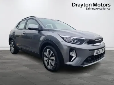 Used Kia Stonic 98 HP (72 kW) 2025 Grey SUV