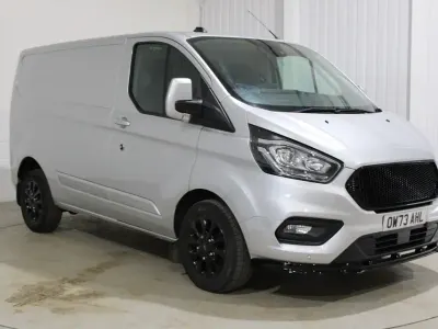 Used Ford Transit Custom Limited 170 HP (125 kW) 2023 Silver Van
