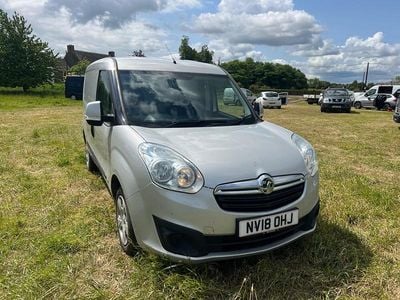 Silver Used 2018 Vauxhall Combo Sportive MPV | £3,250 (Fair price)