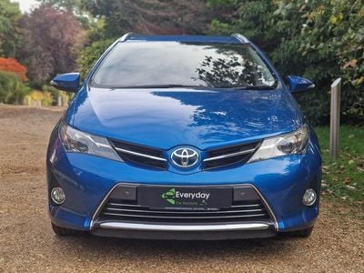 Toyota Auris Hybrid