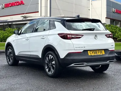 Używany Vauxhall Grandland X Sport 2019 Biały SUV