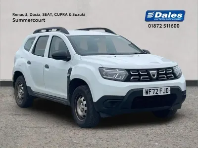 Used Dacia Duster Essentiel 88 HP (64 kW) 2022 White SUV