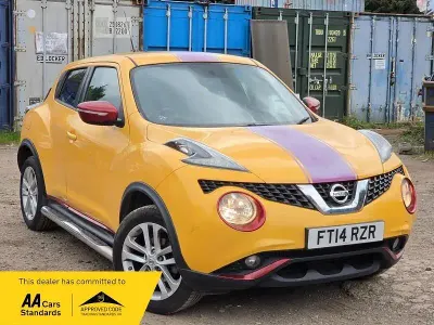 Used Nissan Juke Acenta Premium 115 HP (84 kW) 2014 Yellow SUV