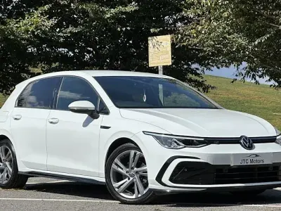 Used VW Golf VIII R-line 150 HP (110 kW) 2024 Hatchback
