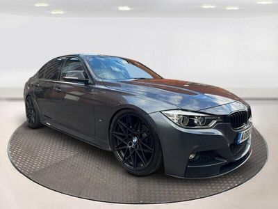 BMW 330e