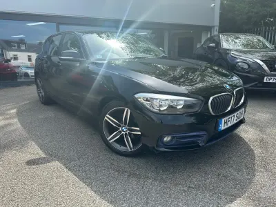 Usado BMW 118 Sport Line 2017 Negro Utilitario