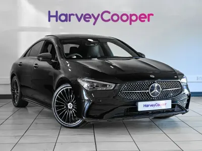 Begagnad Mercedes CLA180 AMG Line Premium Plus 136 HK (100 kW) 2024 Svart Sedan