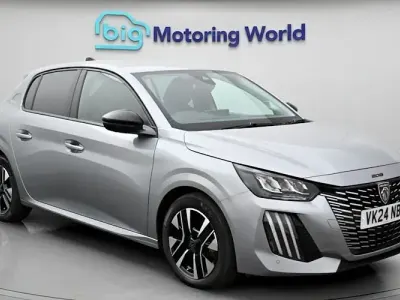 Used Peugeot 208 Allure 101 HP (74 kW) 2024 Grey Hatchback