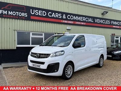 Used Vauxhall Vivaro S 100 HP (73 kW) 2023 White MPV