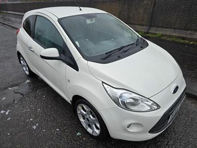 Used Ford Ka Titanium 69 HP (50 kW) 2014 White Hatchback