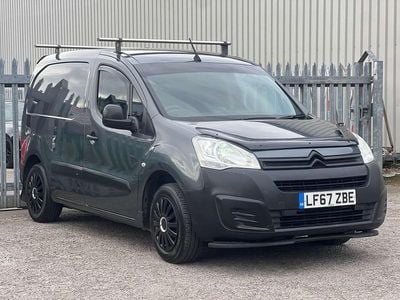 Used Citroën Berlingo 75 HP (55 kW) 2017 Grey MPV