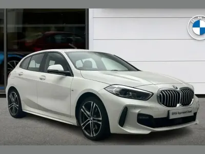 Used BMW 118 M Sport 134 HP (98 kW) 2023 White Hatchback