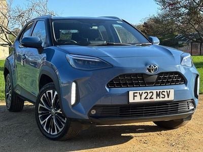 Used 2025 Toyota Yaris Hybrid Estate | £19,990 (Good price)