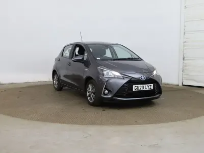 Used Toyota Yaris Hybrid 100 HP (73 kW) 2020