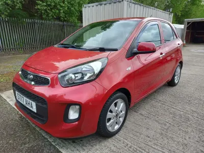 Second-hand Kia Picanto 84 CP (61 kW) 2017 Roșu Hatchback