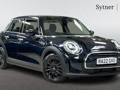 Used Mini Cooper Classic 134 HP (98 kW) 2022 Black Hatchback