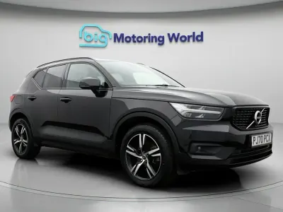 Used Volvo XC40 R-Design 197 HP (144 kW) 2020 Black SUV