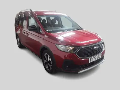 Used Ford Tourneo Connect Active 122 HP (89 kW) 2023 Red MPV