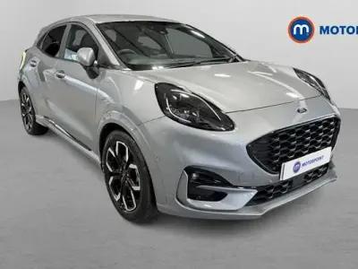 Usado Ford Puma ST-Line X 125 HP (91 kW) 2023 Prateado SUV