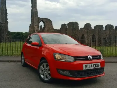 Used VW Polo Edition 60 HP (44 kW) 2014 Red Hatchback