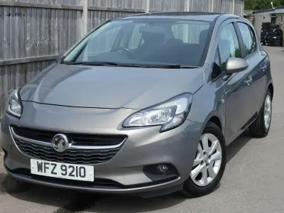 Used Vauxhall Corsa Design Edition 90 HP (66 kW) 2015 Brown Hatchback