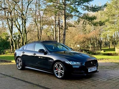 Black Used 2015 Jaguar XE R-Sport Sedan | £11,000 (Fair price)