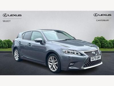 Lexus CT200h