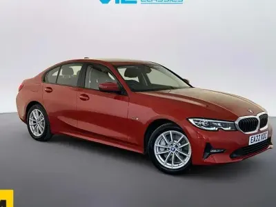 Used BMW 330e Luxury Line 292 HP (214 kW) 2022 Red Sedan
