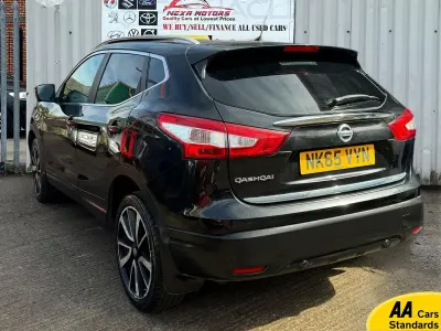 Used Nissan Qashqai S 130 HP (95 kW) 2015 Black SUV