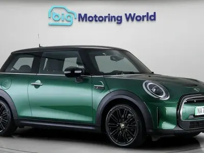 Used Mini Cooper Level 2 135 kW (184 HP) 2023 Hatchback