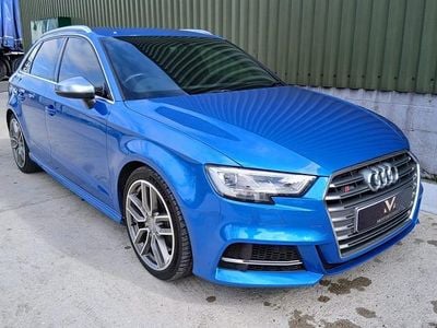 Used Audi S3 Sportback Performance 310 HP (228 kW) 2018 Blue Hatchback