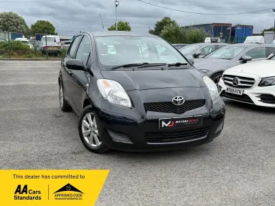 Used Toyota Yaris 101 HP (74 kW) 2009 Black Hatchback