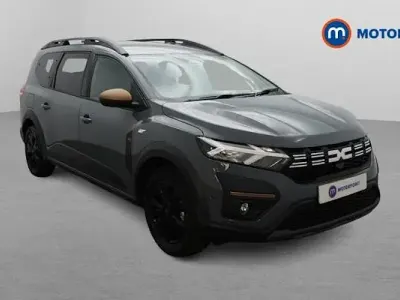 Used Dacia Jogger Extreme 141 HP (103 kW) 2025 Grey MPV